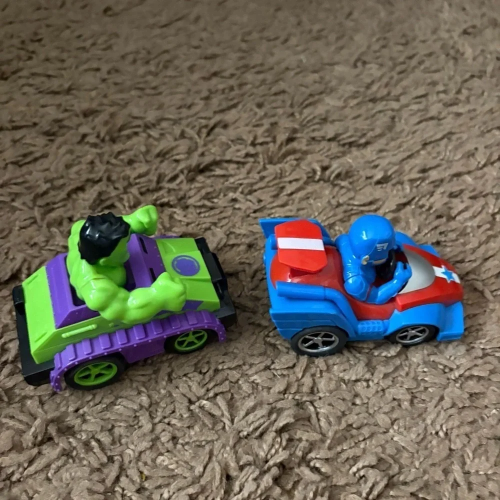 Marvel Hulk and Captain America Toy Cars Bundle Toy Green Blue Kids